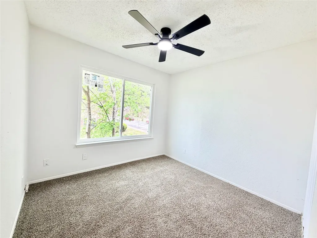 9623 Covey Ridge Lane Austin TX 78758