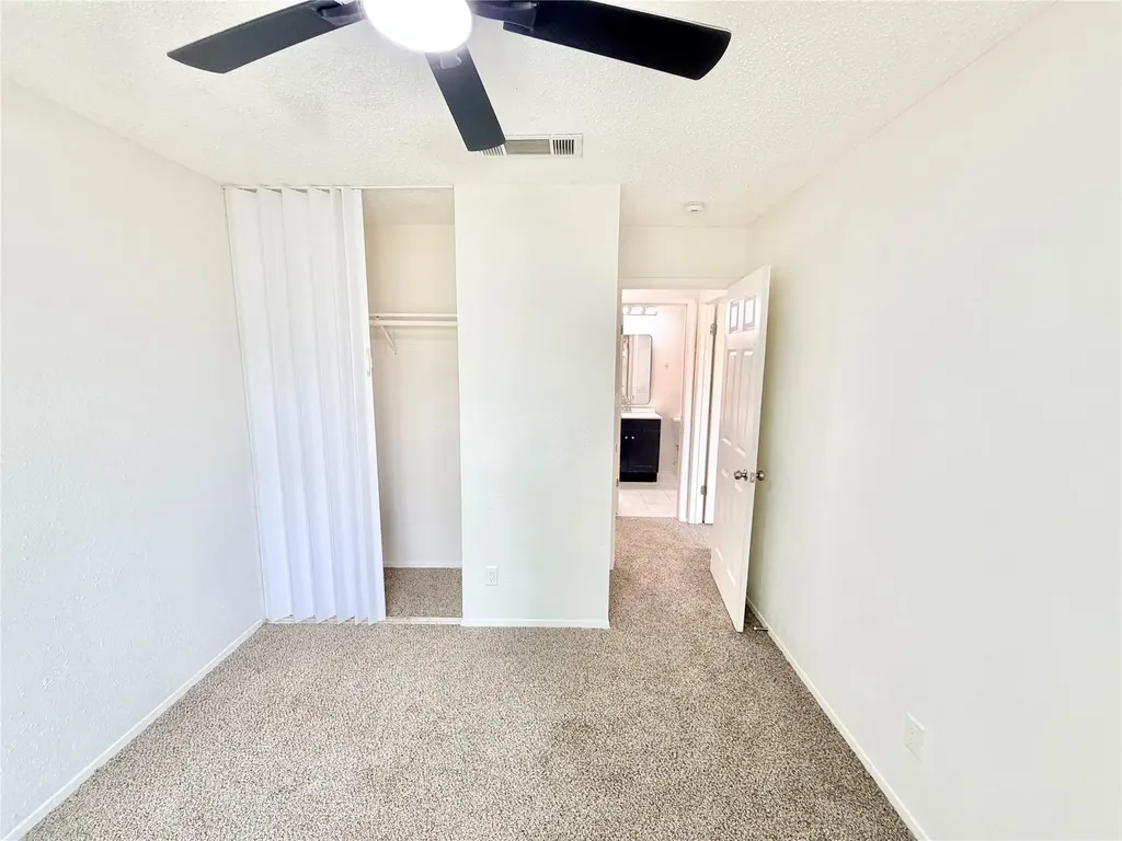9623 Covey Ridge Lane Austin TX 78758