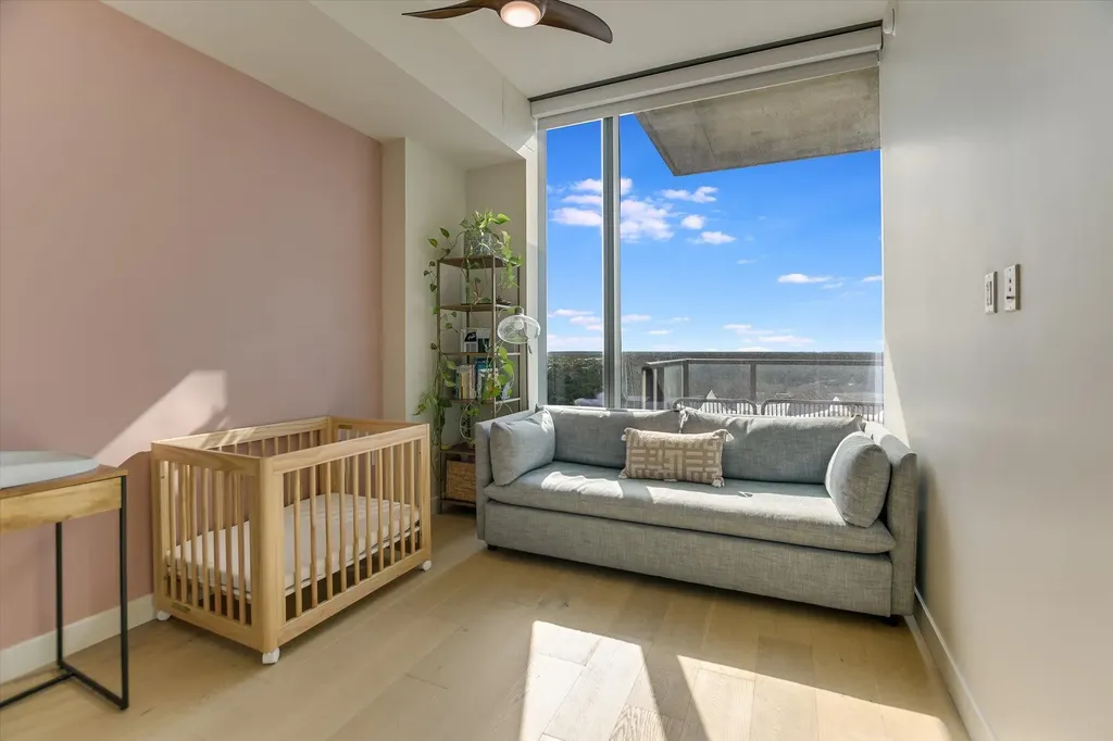 44 East Avenue Austin TX 78701