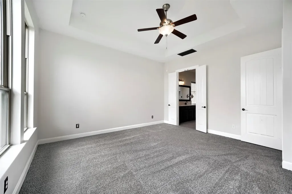1012 Hillrose Drive Leander TX 78641