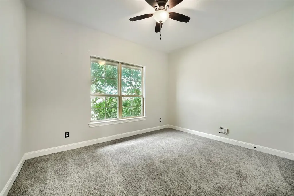 1012 Hillrose Drive Leander TX 78641