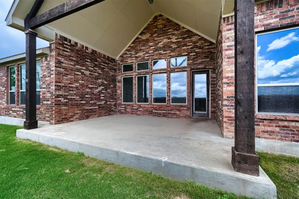 1012 Hillrose Drive Leander TX 78641