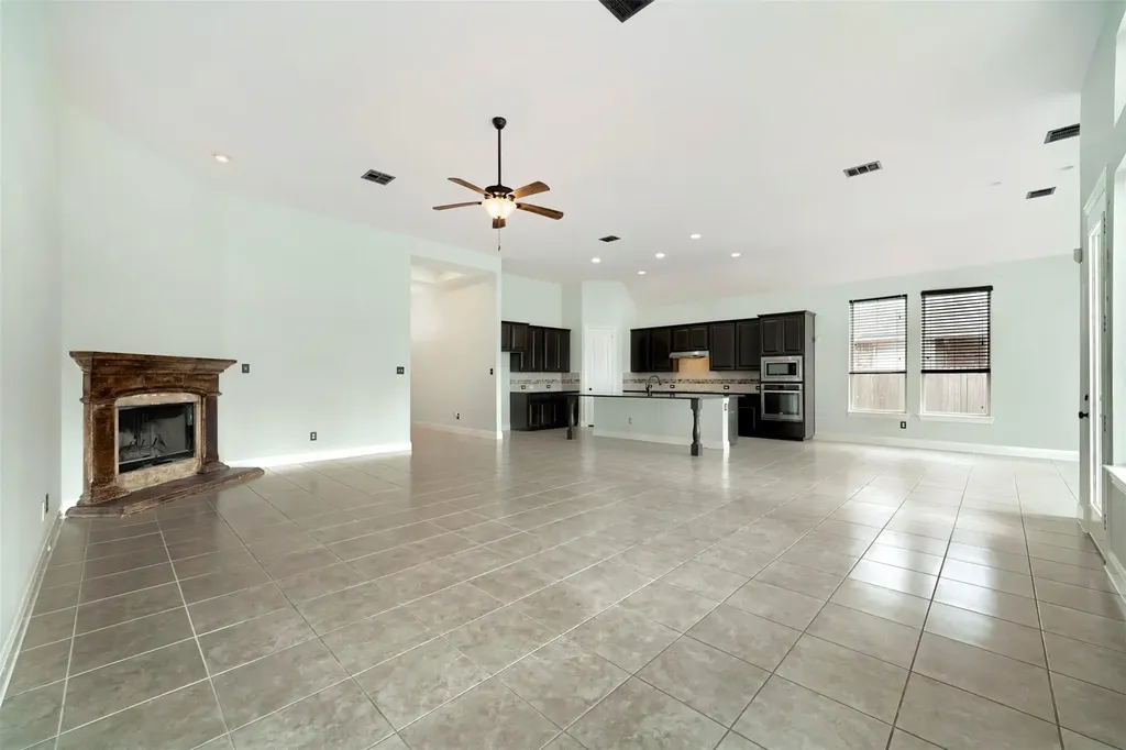 1012 Hillrose Drive Leander TX 78641
