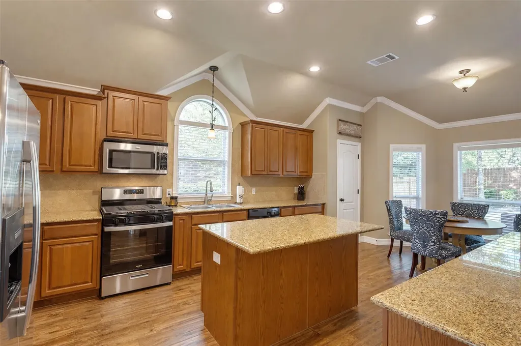 1041 Dyer Crossing Way Round Rock TX 78665