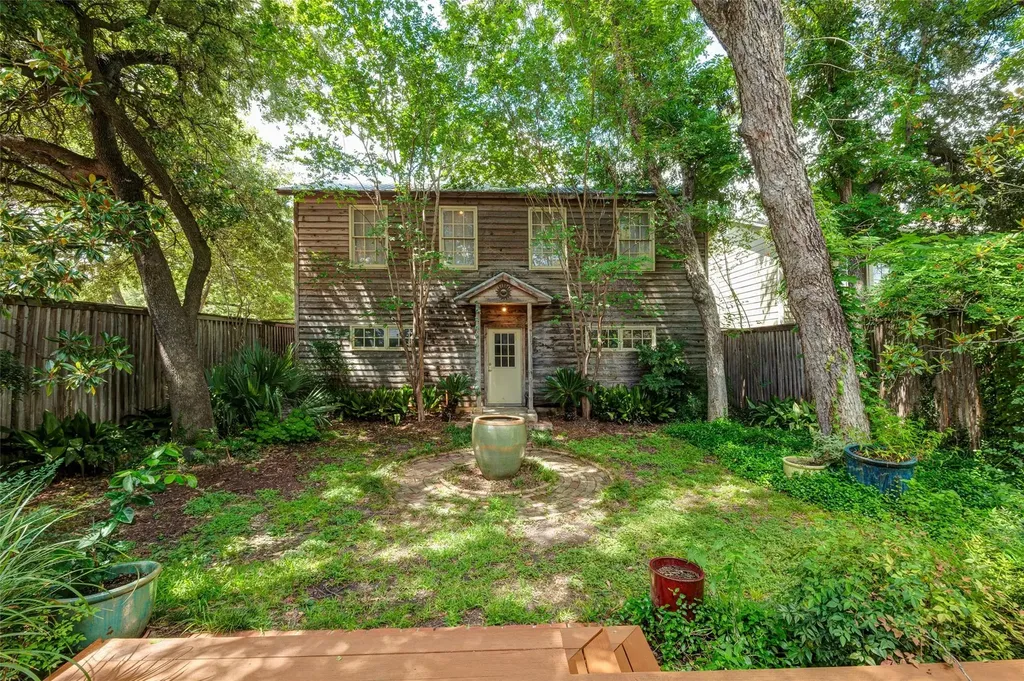 812 W 10th Street Austin TX 78701