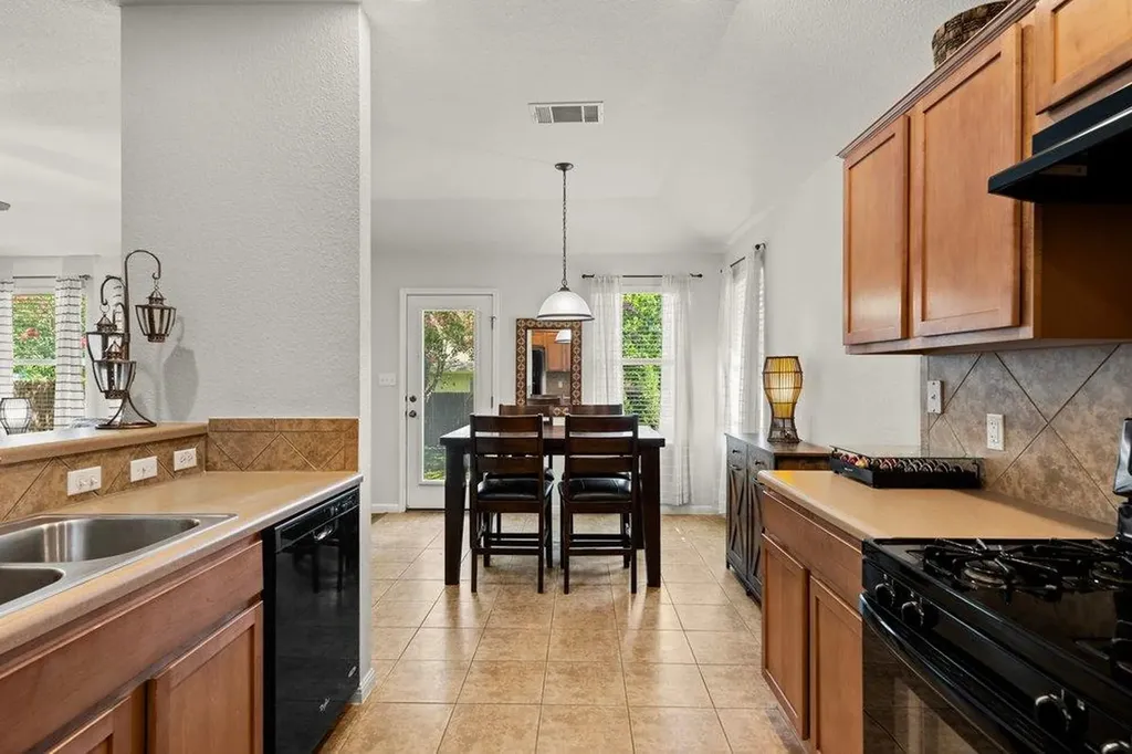 181 Stone Crest Boulevard Buda TX 78610