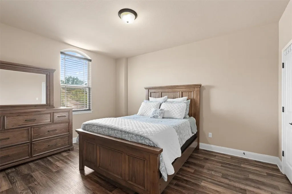 200 Lake Livingston Drive Georgetown TX 78628