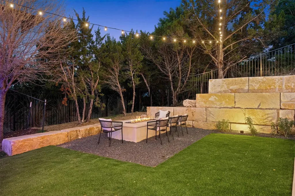 4713 Pecan Chase Austin TX 78738