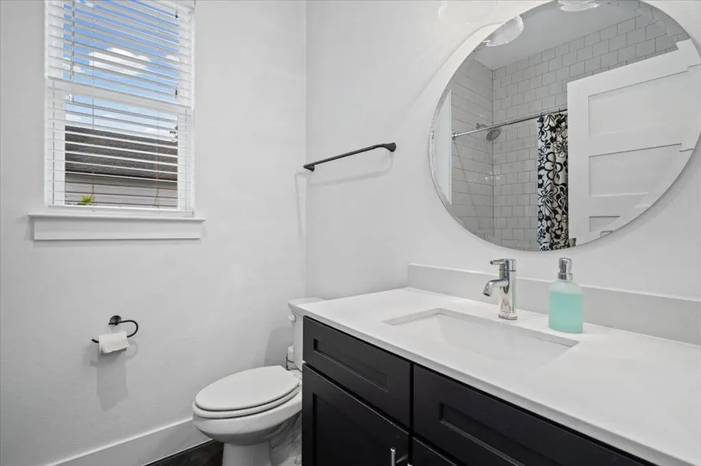1405 Casey Street Austin TX 78745