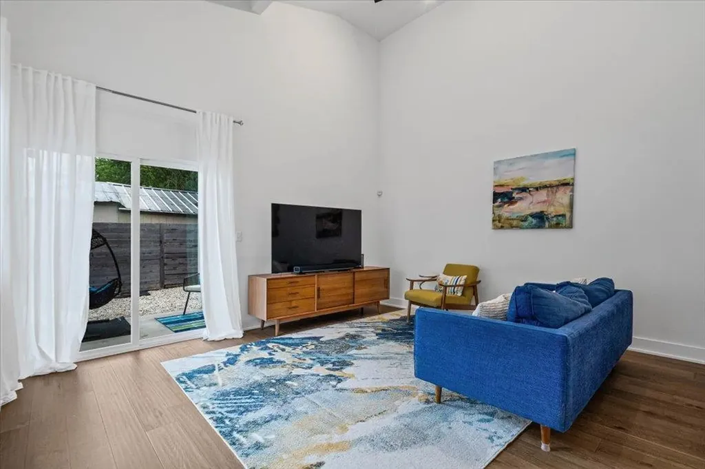 1405 Casey Street Austin TX 78745