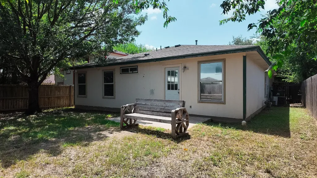 4003 Reeders Drive Austin TX 78725