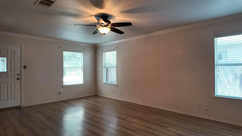 4003 Reeders Drive Austin TX 78725