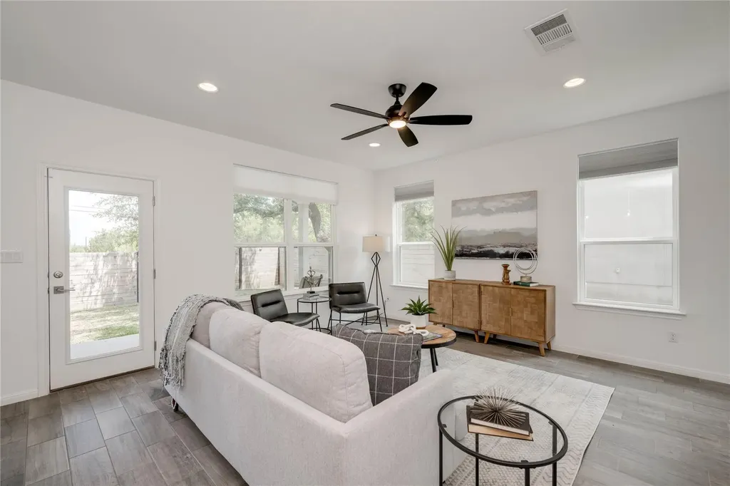 16601 Sydney Carol Lane Austin TX 78734