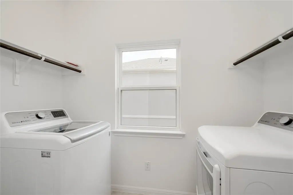 16601 Sydney Carol Lane Austin TX 78734