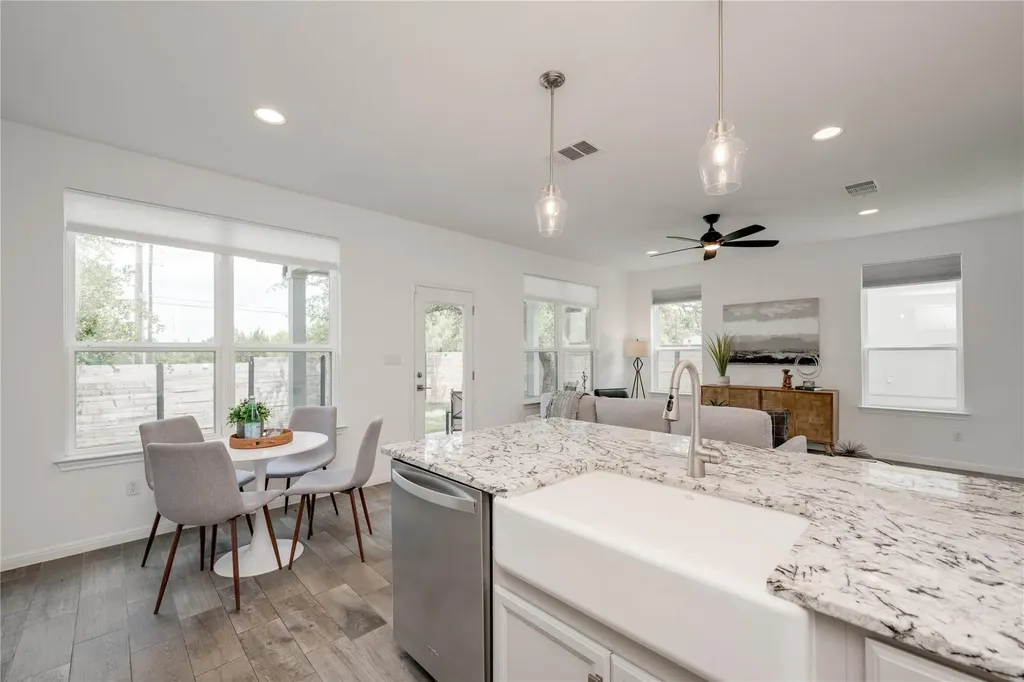 16601 Sydney Carol Lane Austin TX 78734