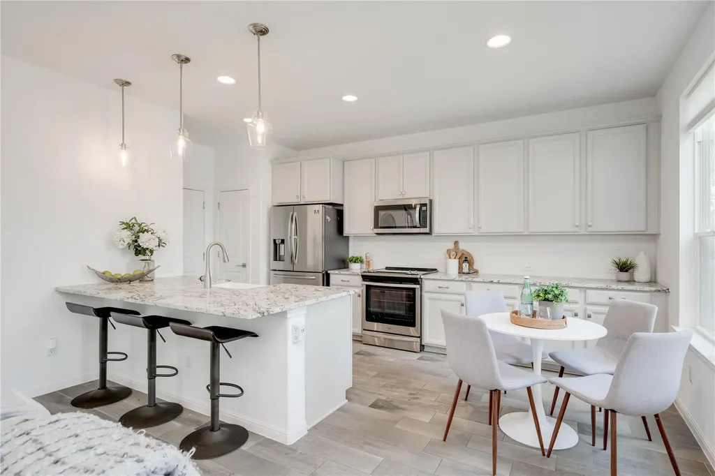 16601 Sydney Carol Lane Austin TX 78734