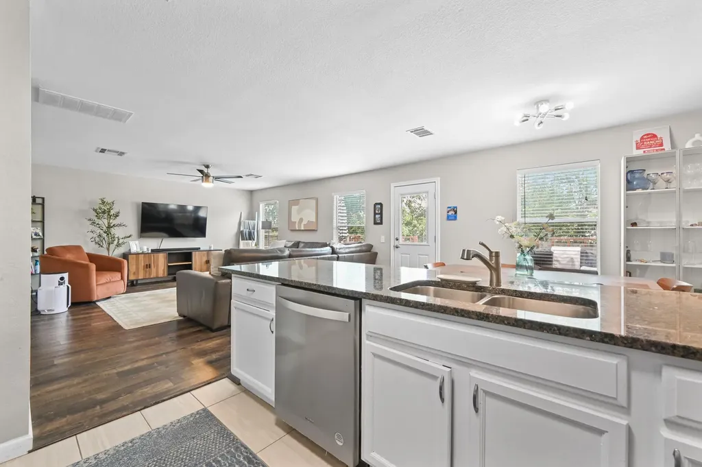 1414 Strickland Drive Austin TX 78748