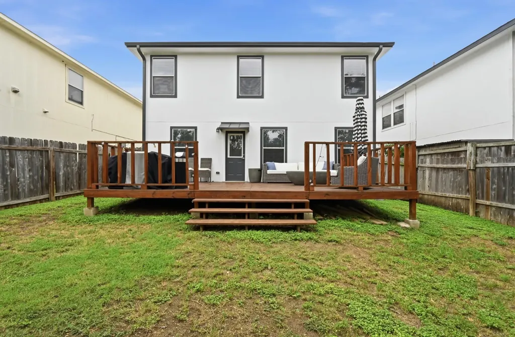 1414 Strickland Drive Austin TX 78748