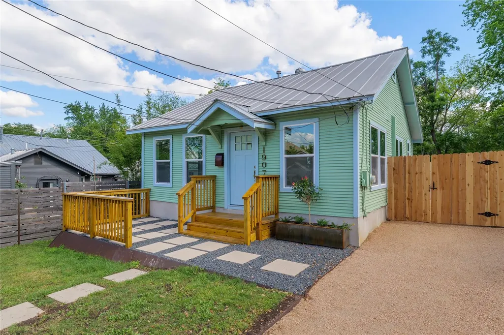 1907 E 21st Street Austin TX 78722