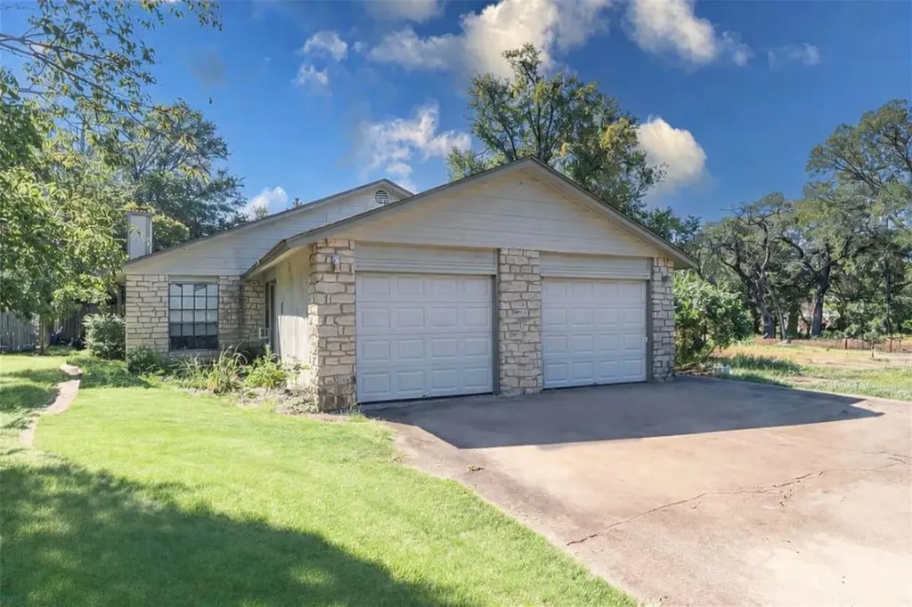 12003 N Commonwealth Way Austin TX 78759