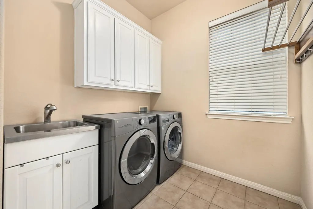 2725 Cedar Springs Place Round Rock TX 78681