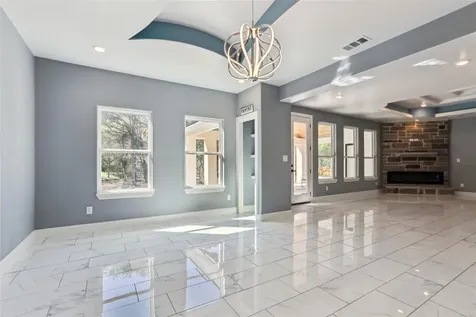 130 Creekwood Trail Cedar Creek TX 78612