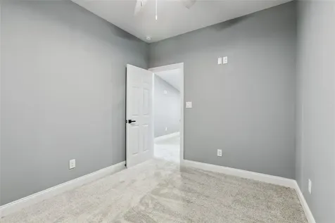 130 Creekwood Trail Cedar Creek TX 78612