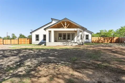 130 Creekwood Trail Cedar Creek TX 78612