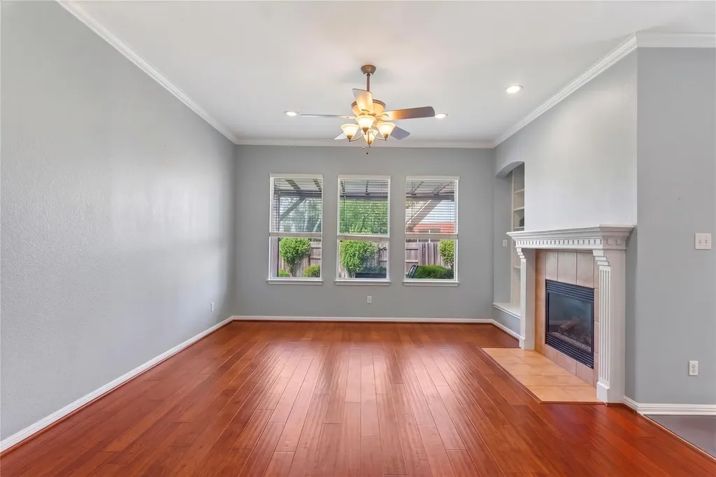 6317 Salcon Cliff Drive Austin TX 78749