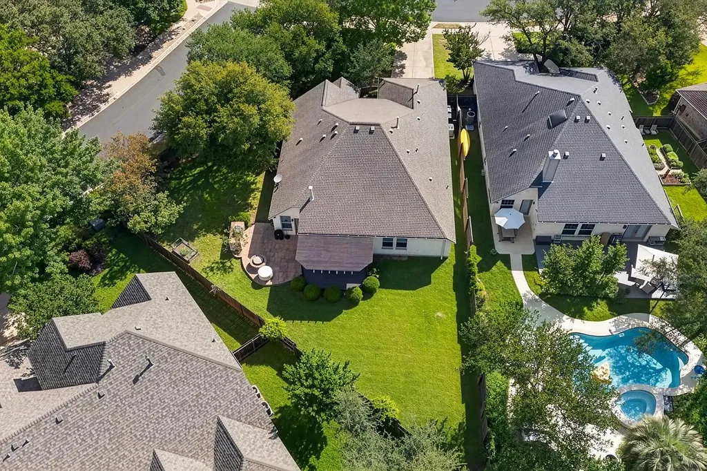 6317 Salcon Cliff Drive Austin TX 78749