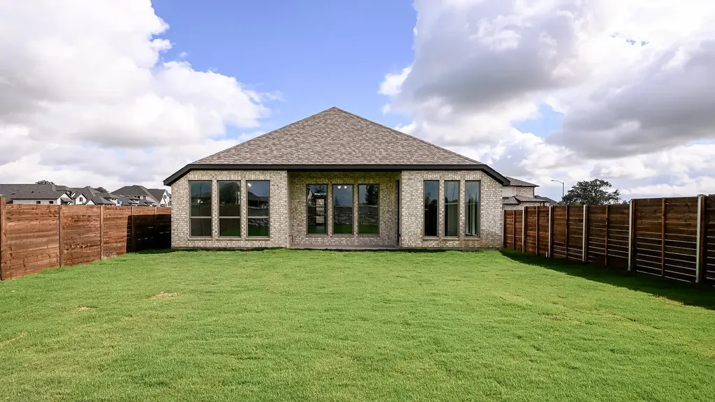 3804 Sonesta Street Lockhart TX 78644
