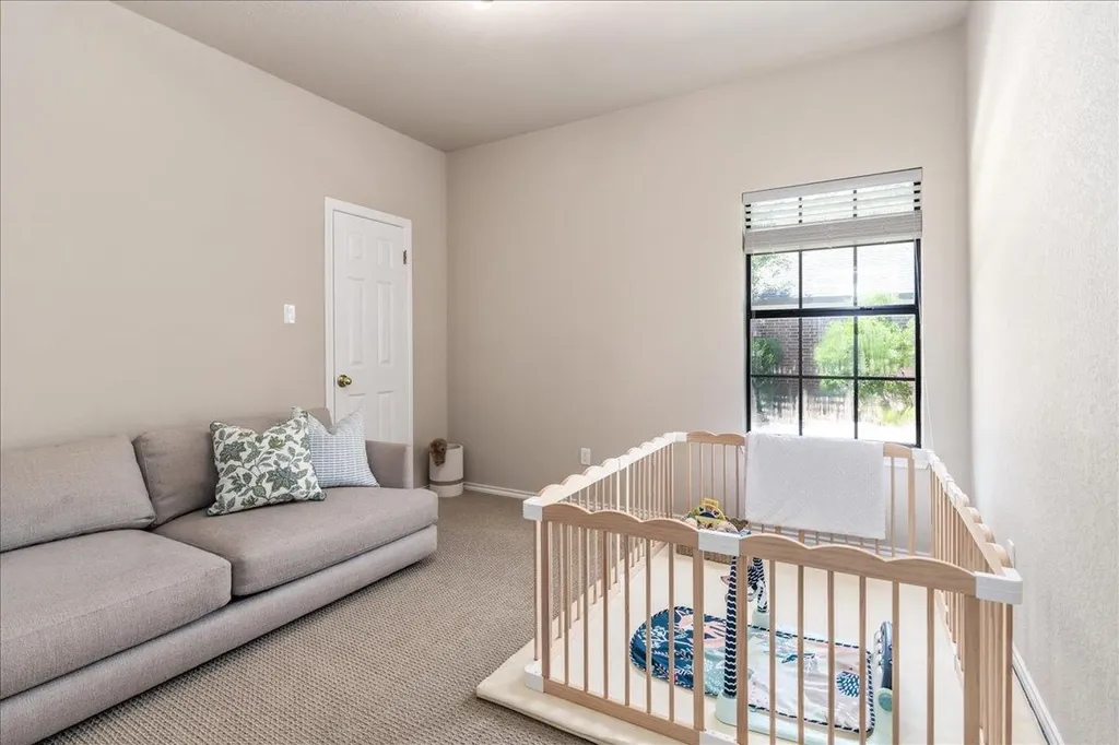 3745 Whitt Loop Austin TX 78749
