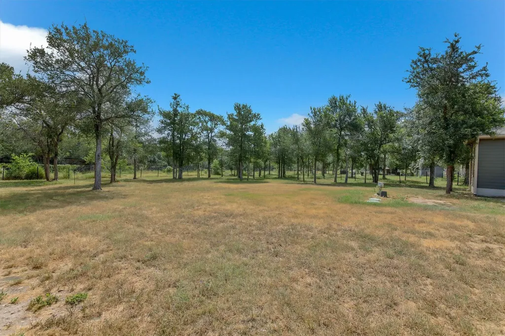 159 La Fortuna Drive Del Valle TX 78617