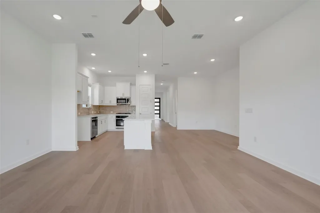 817 Boise Drive Leander TX 78641