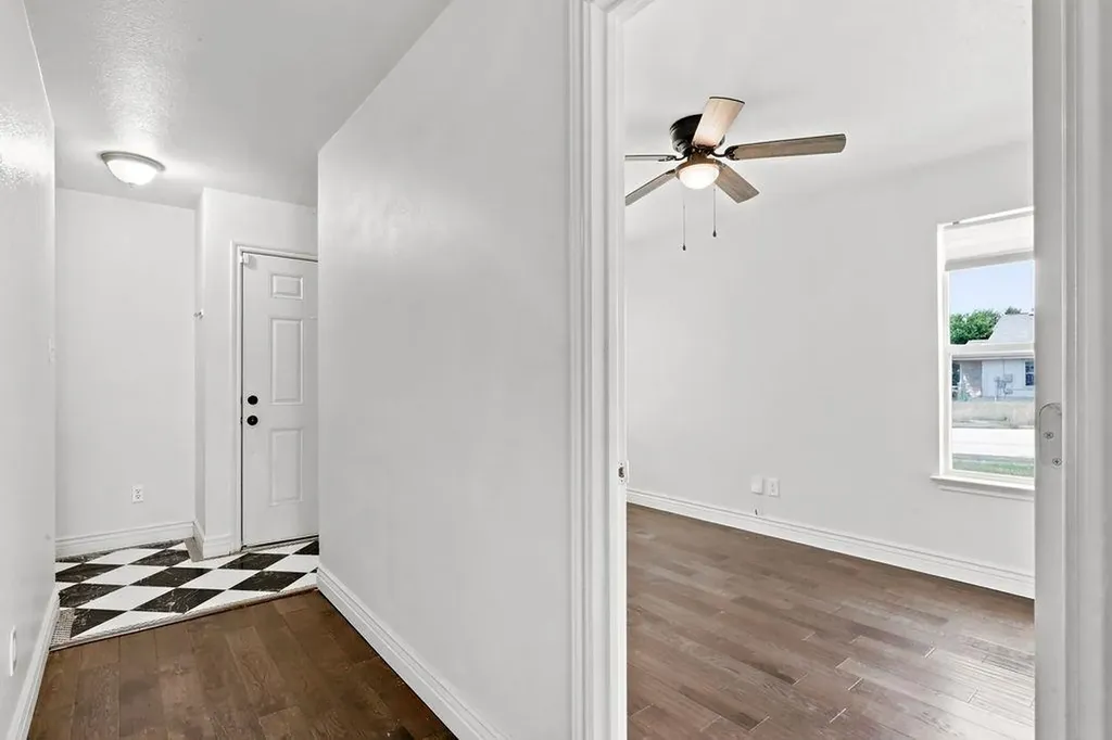 6616 Plains Crest Drive Del Valle TX 78617