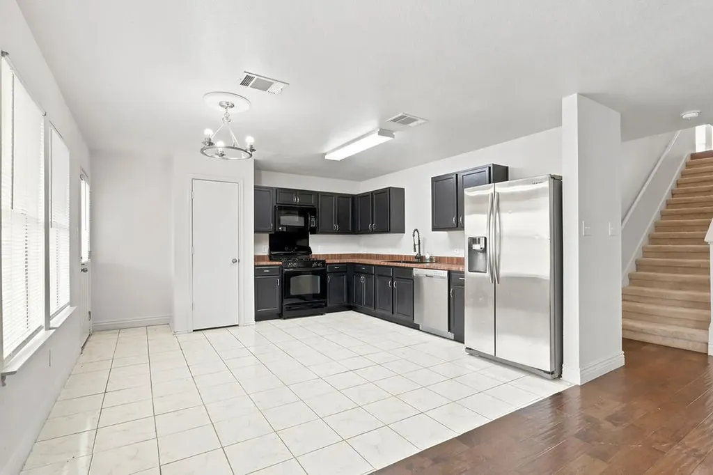 6616 Plains Crest Drive Del Valle TX 78617