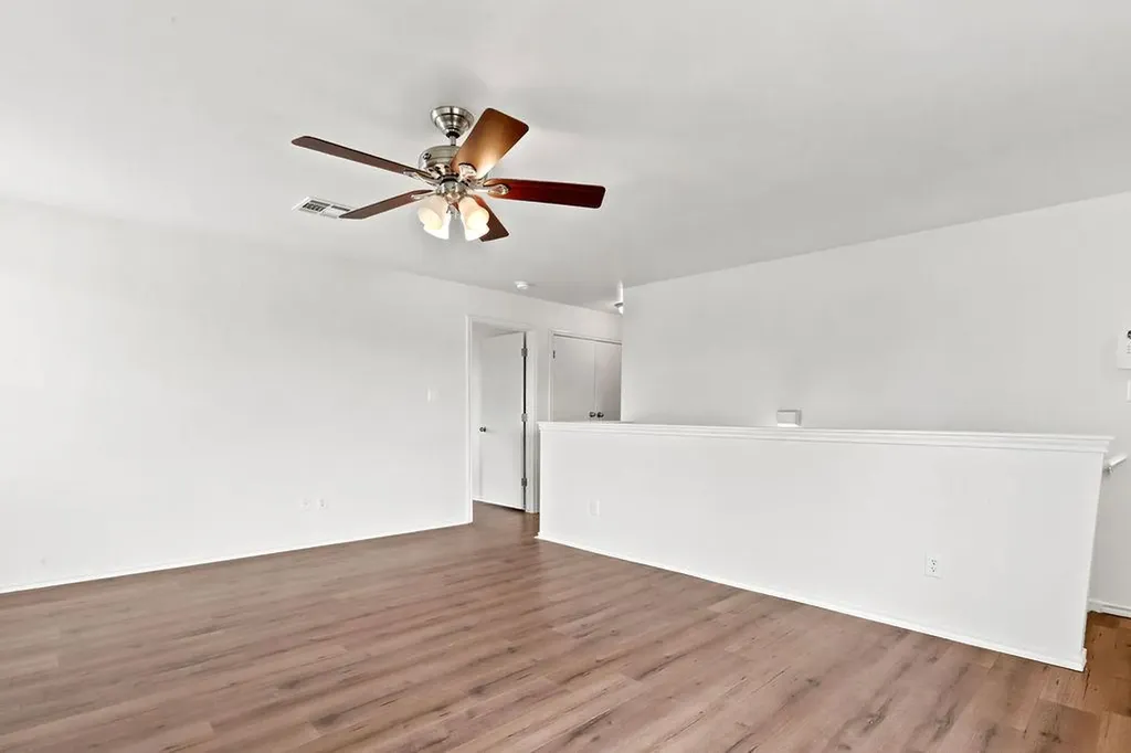 6616 Plains Crest Drive Del Valle TX 78617