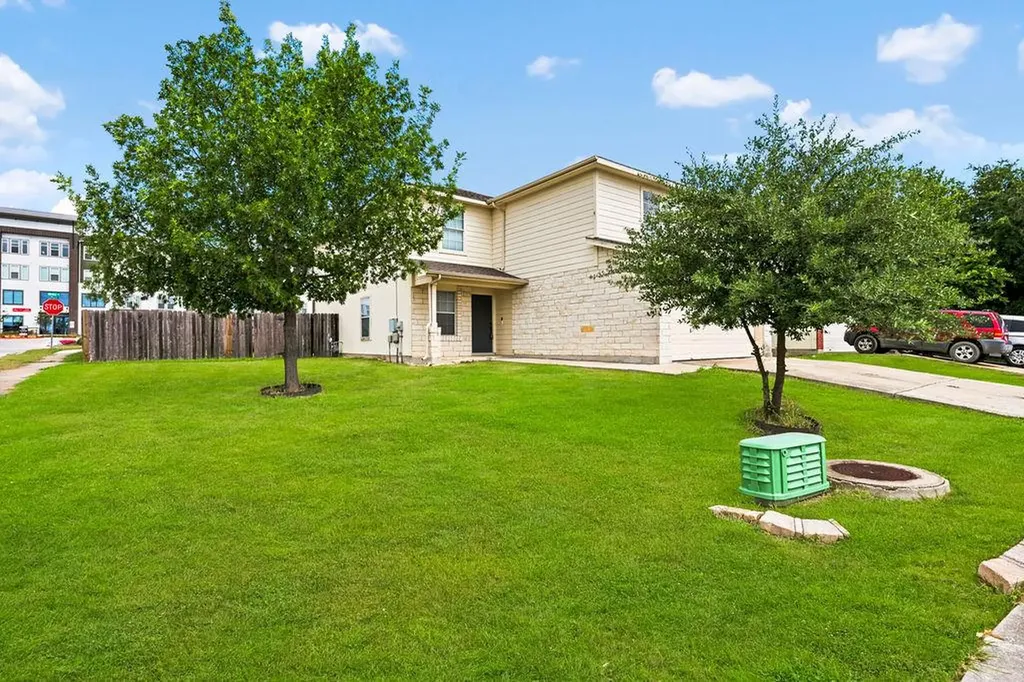 6616 Plains Crest Drive Del Valle TX 78617