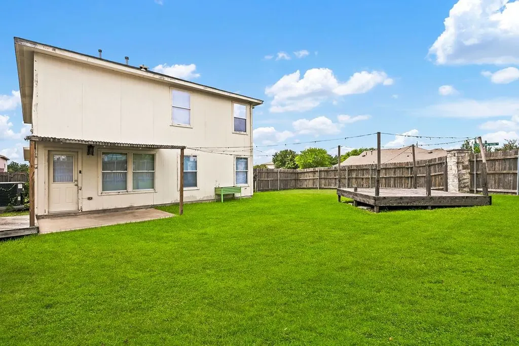 6616 Plains Crest Drive Del Valle TX 78617
