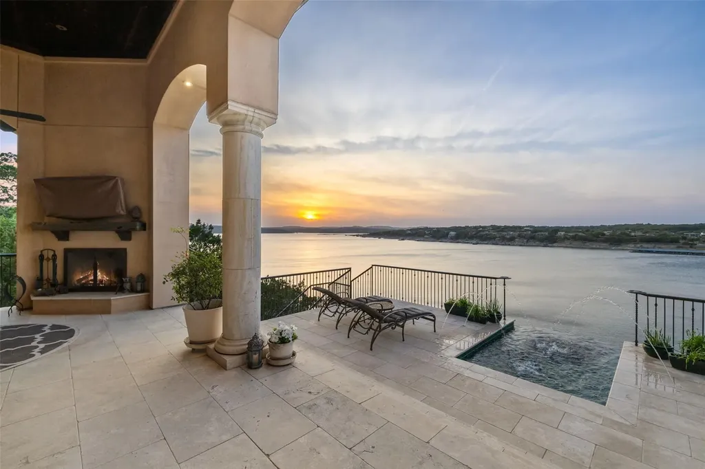 111 Sailfish Street Austin TX 78734