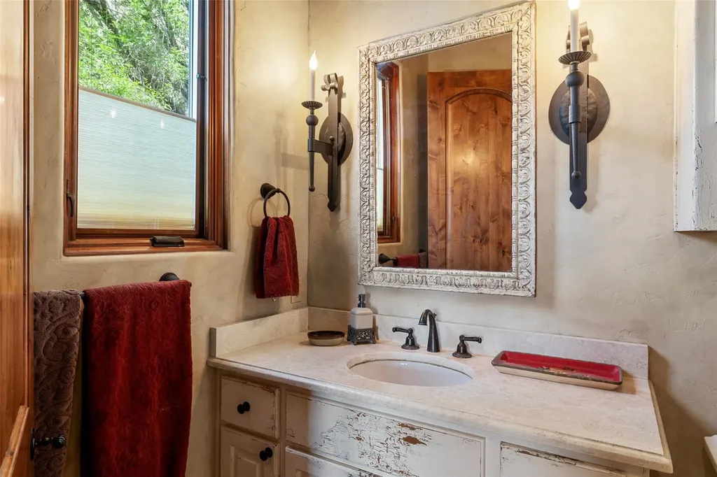 111 Sailfish Street Austin TX 78734
