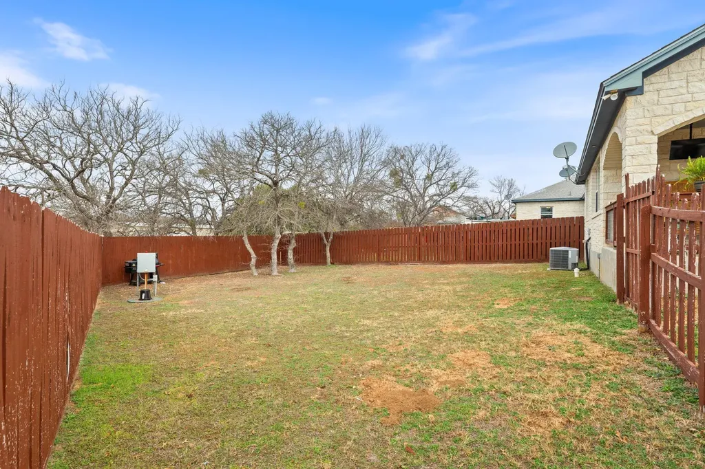 625 Skyline Drive Kingsland TX 78639