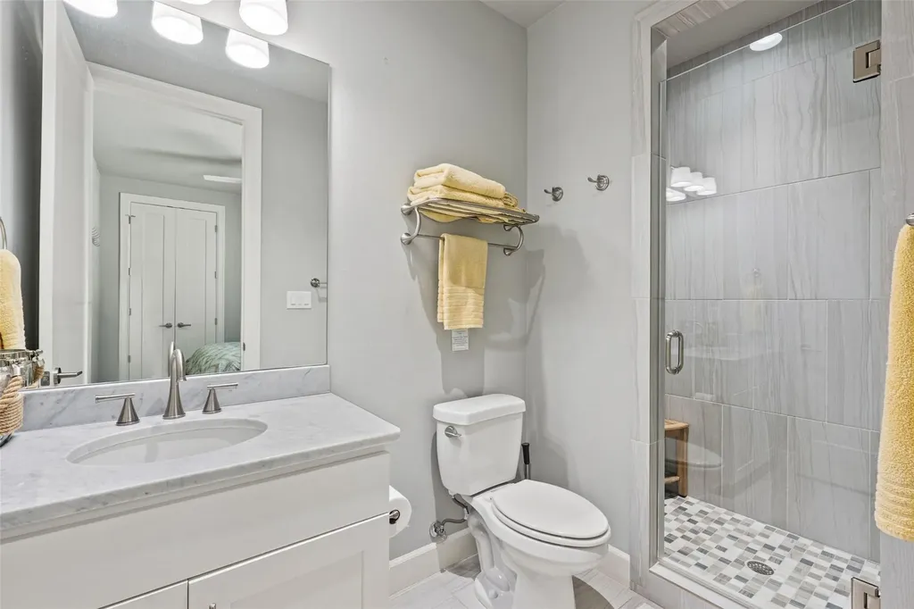 412 Island Circle Kingsland TX 78639