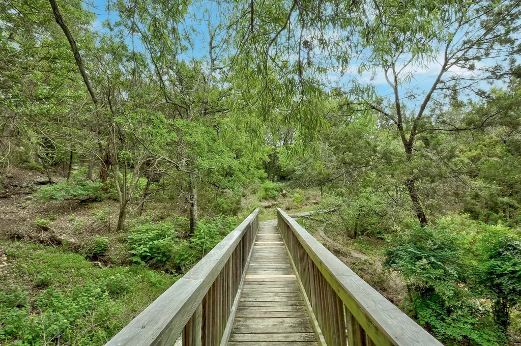 5806 Westslope Cove Austin TX 78731