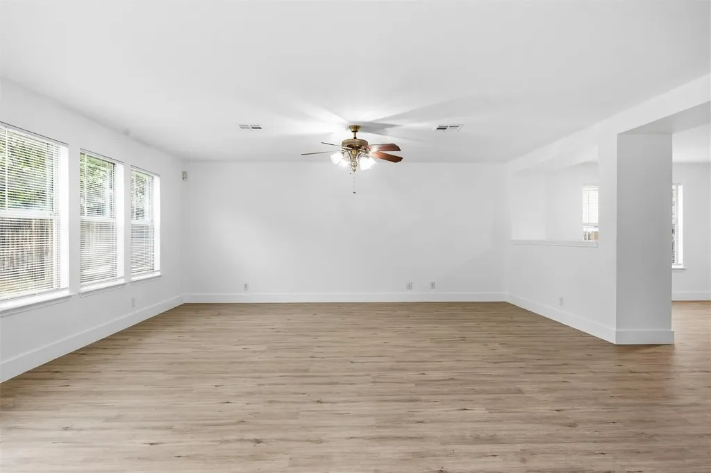 215 Myrtle Street Kyle TX 78640