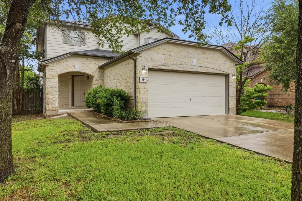 215 Myrtle Street Kyle TX 78640