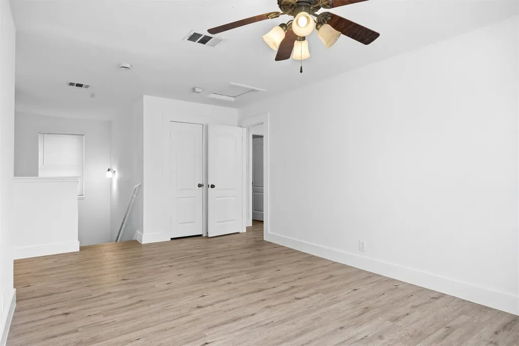 215 Myrtle Street Kyle TX 78640