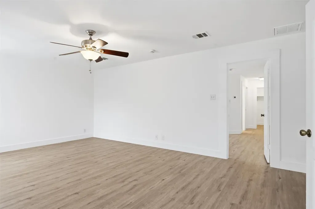 215 Myrtle Street Kyle TX 78640