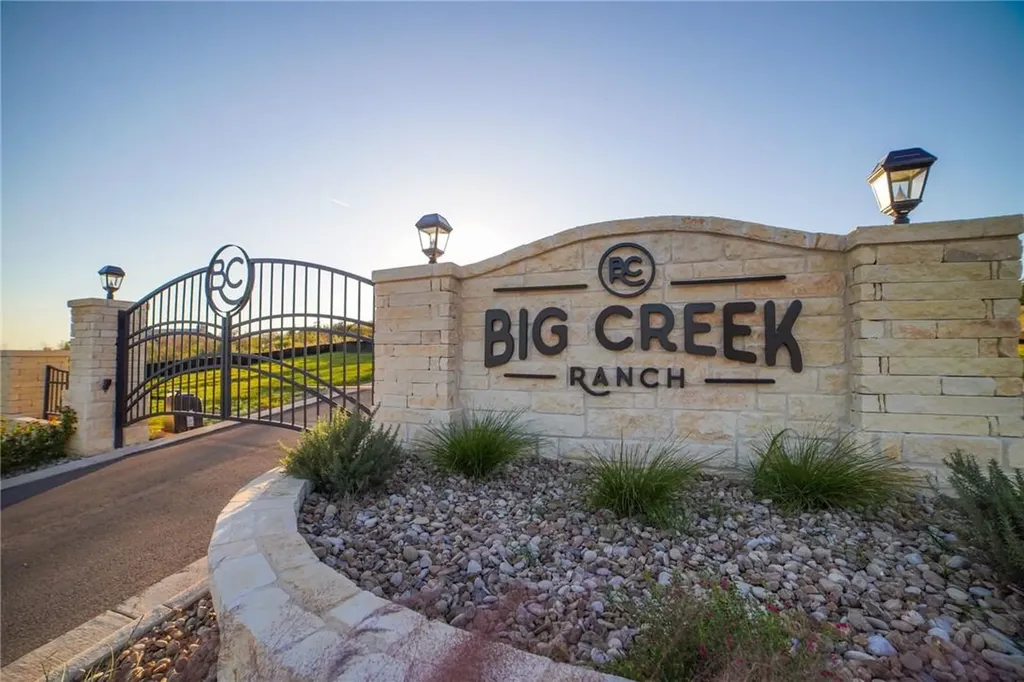 Lot 74 Big Creek Drive Kingsland TX 78639