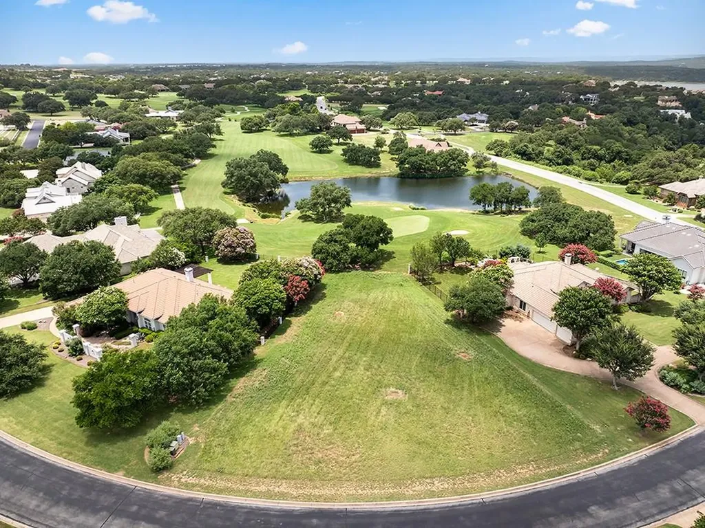 2200 Lauren Drive Spicewood TX 78669